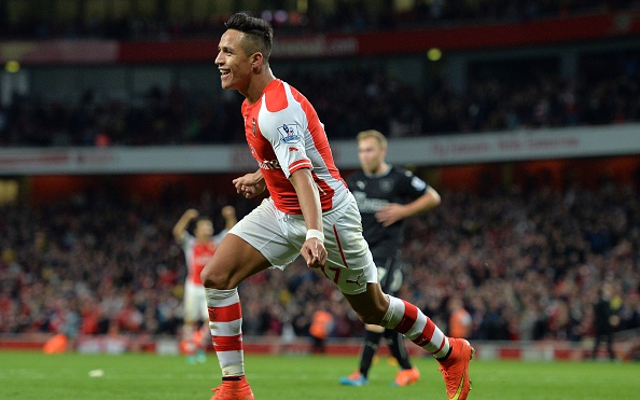 (Video) Arsenal’s Alexis Sanchez gets hot and steamy in the tub in crazy video