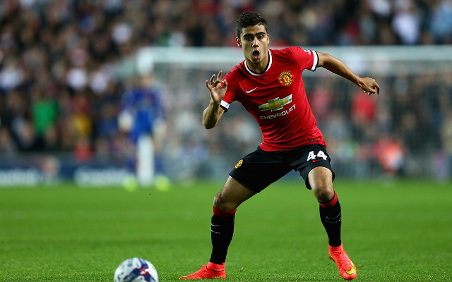 Man United WONDERKID to REJECT transfers to “win trophies” at Old Trafford