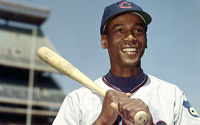 MLB news: “Mr. Cub” Ernie Banks dies at age 83