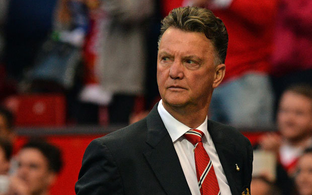 Manchester United manager Louis van Gaal blocks PSG attempt to sign midfield star