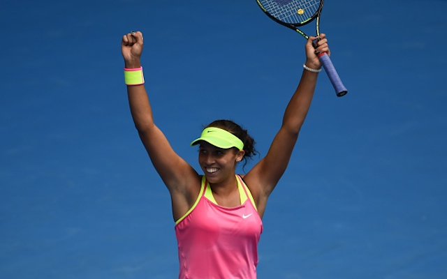 Australian Open 2015: UPSET! 19-year-old Madison Keys claims major scalp of Venus Williams to reach semi-finals