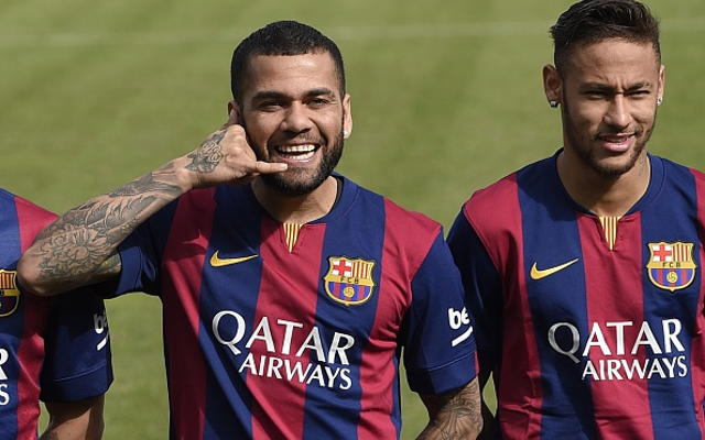 Man United prepare to offer Dani Alves whopping £150,000-per-week deal