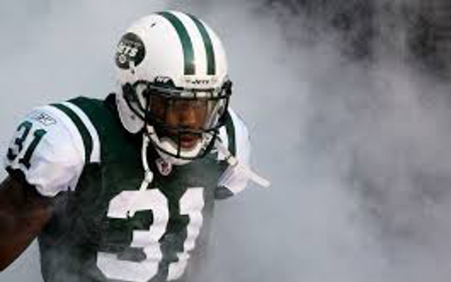 CB Antonio Cromartie reunites with Darrelle Revis and New York Jets on four-year deal