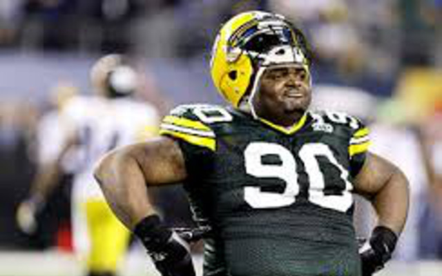 Green Bay Packers to re-sign DT B.J. Raji to one-year deal