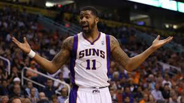 Phoenix Suns forward Markieff Morris calls out Suns fans