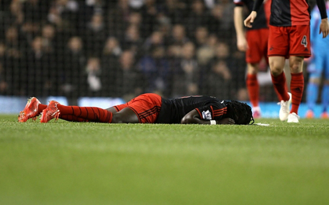 (Video) Bafetimbi Gomis collapses on pitch during Tottenham vs Swansea City clash