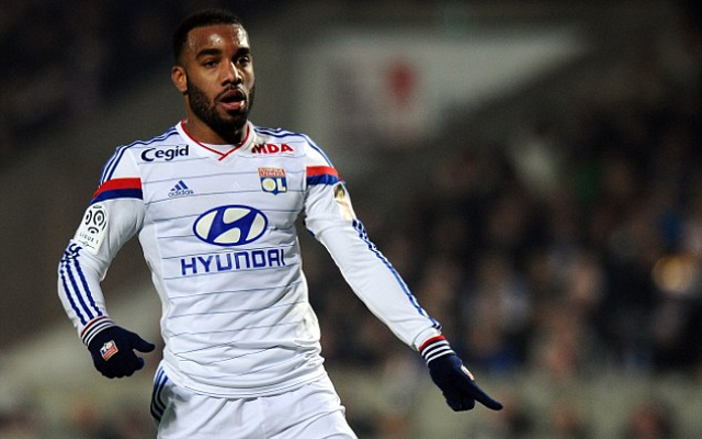 Man United quoted bargain price for Lyon’s Alexandre Lacazette