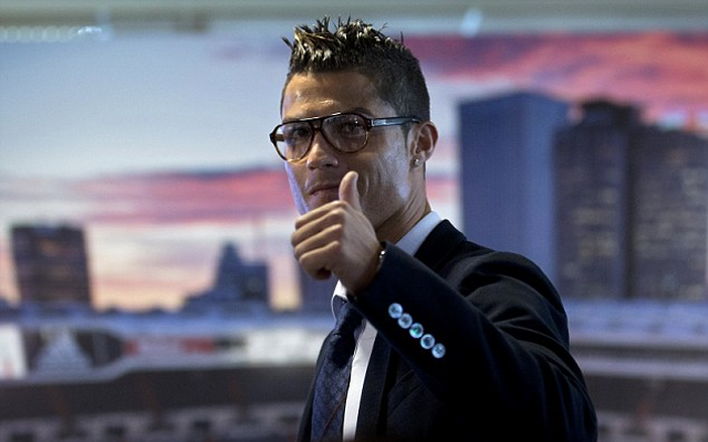 Cristiano Ronaldo going to Hollywood, announces movie being produced about him