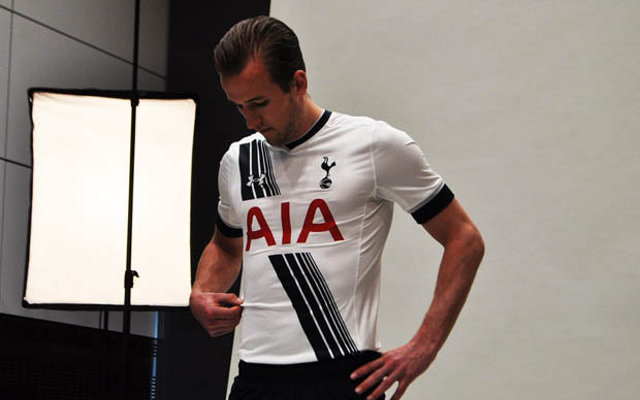 Harry Kane models new Tottenham kit, despite Man United transfer talk