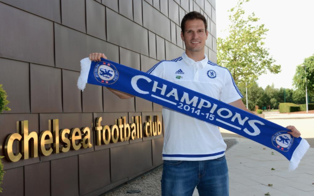 Photo PROVES £8m Chelsea signing is PERFECT no.2 goalkeeper