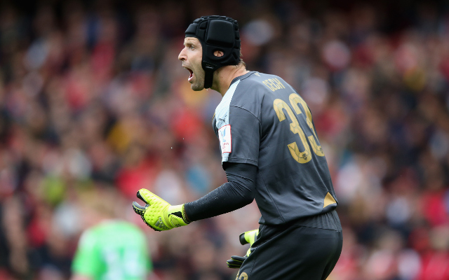 Video: Brilliant Petr Cech save denies Christian Benteke & keeps Arsenal level against Liverpool