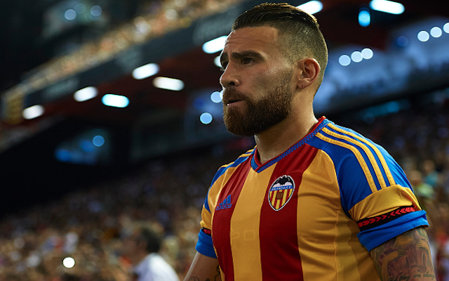 Otamendi latest: Man City DESPERATE to beat Man United to signature of £35m-rated defender